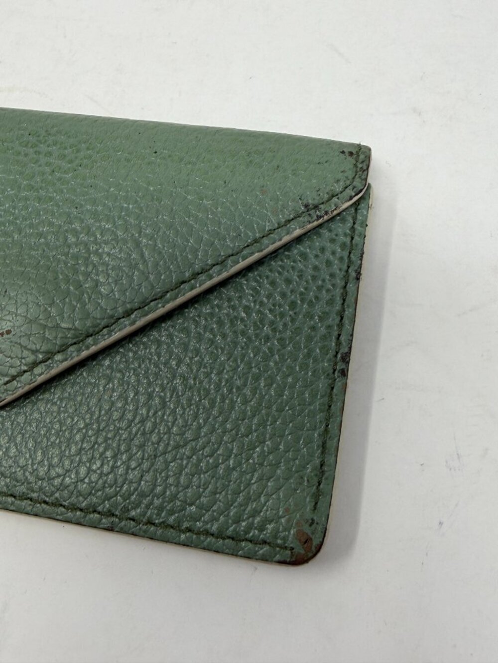 Levenger card case green envelope snap leather slim - Picture 3 of 9